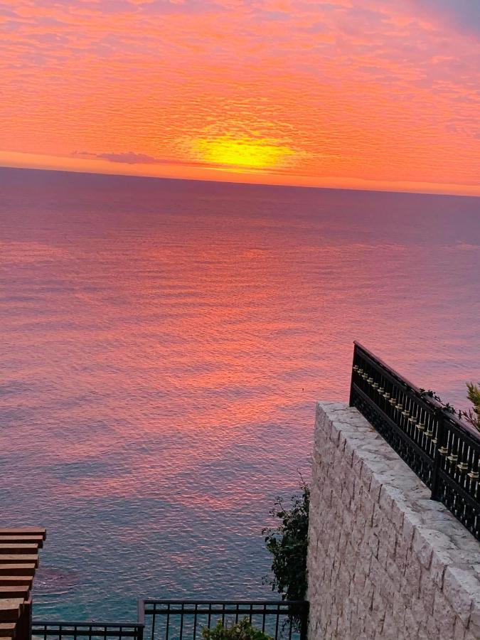 Le Petit Bonheur Appartement Ulcinj Buitenkant foto